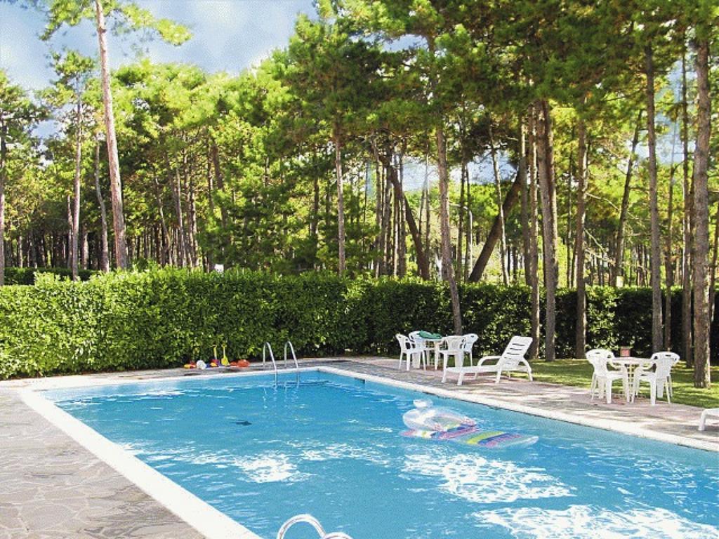 Lignano Exclusive With Pool Apartment Lignano Sabbiadoro Exterior photo